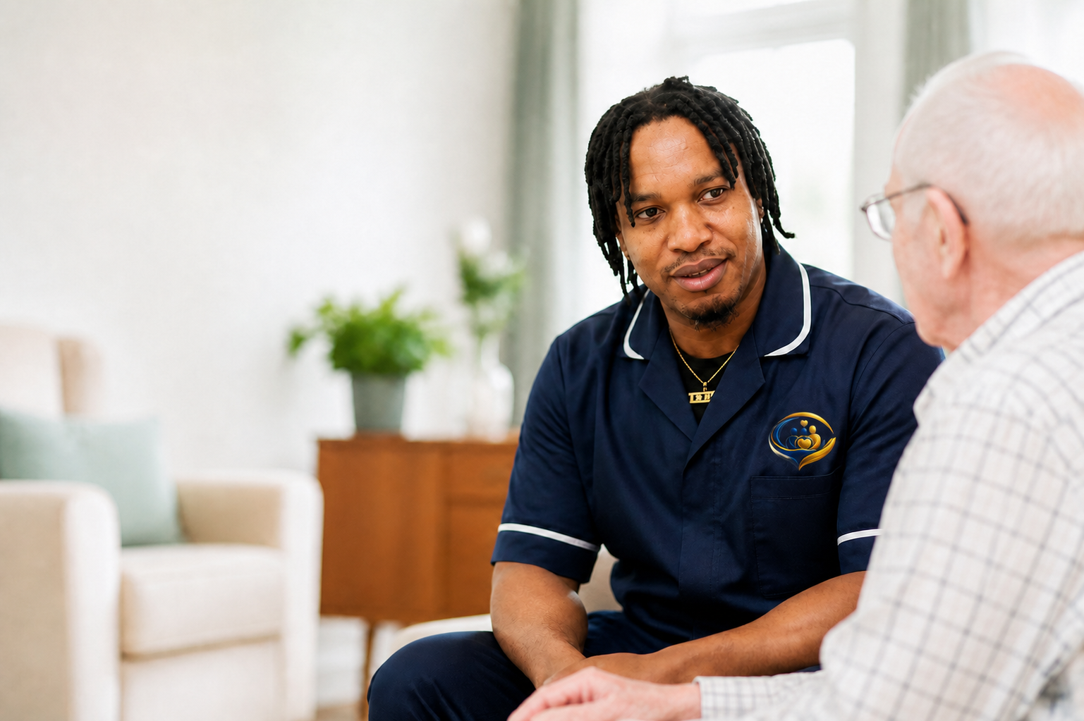 CMI care professional speaking with an older client
